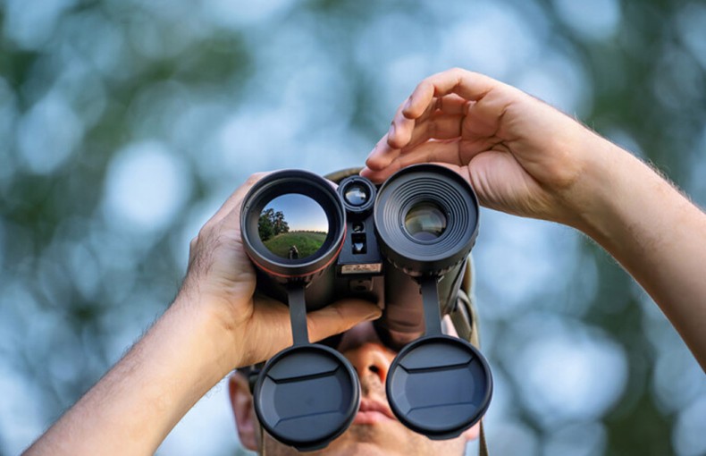 HikMicro Habrok PRO HX60L High Definition Multispectral Thermal Imaging Binoculars - Image 4
